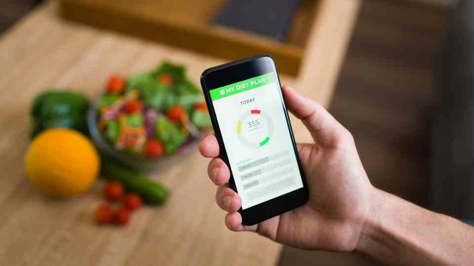 NHS healthy eating and calorie deficit.